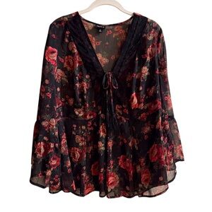 Torrid dark floral sheer tie front top.Boho, Goth, Romantic, Whmsigoth